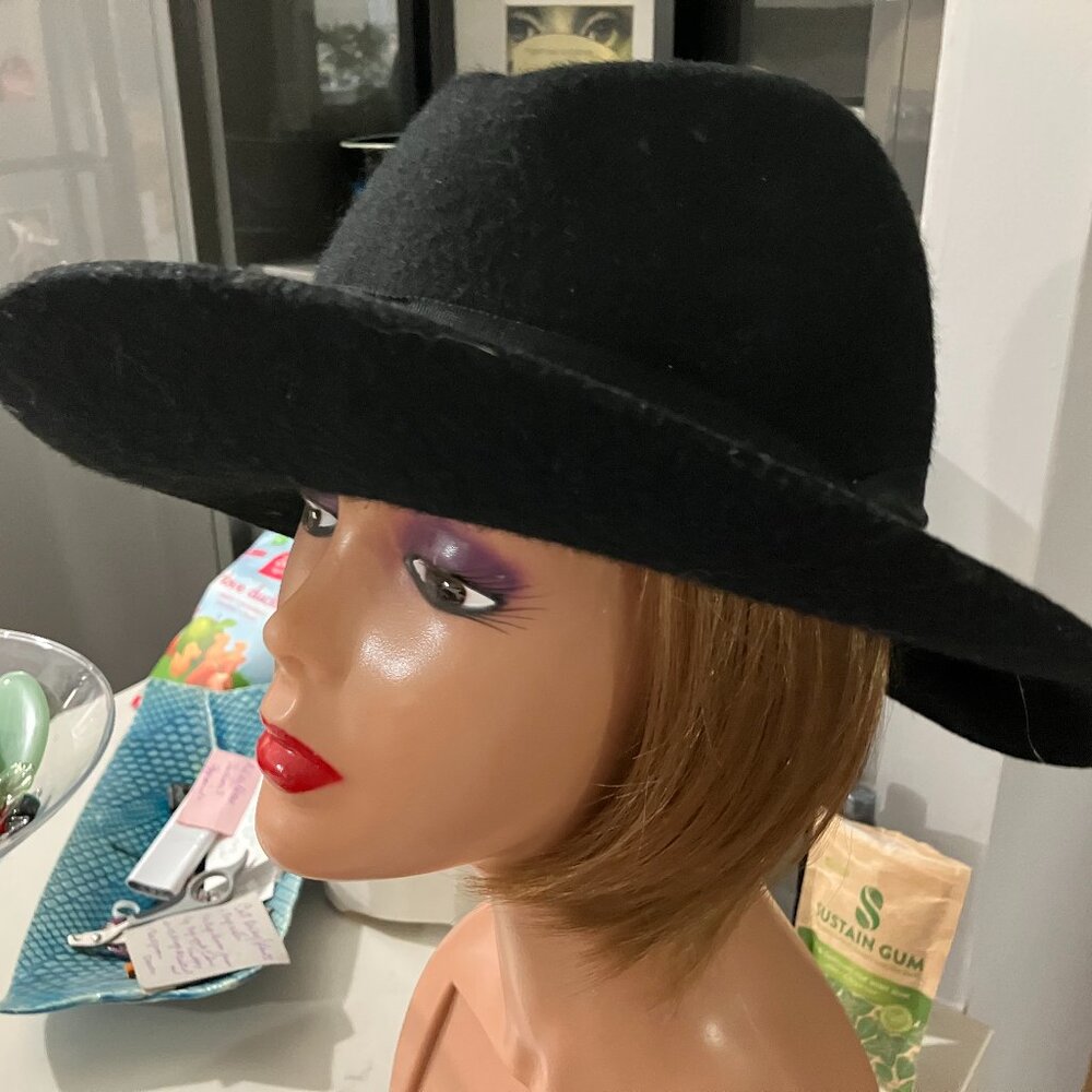 Slouch Hat for Fall